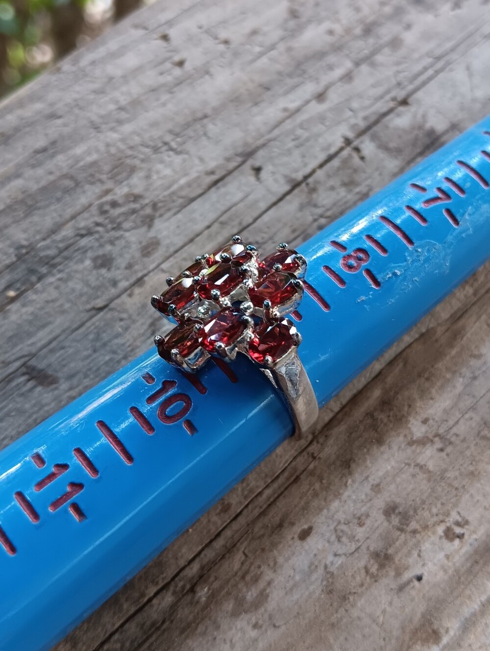 Vintage 925 Sterling Silver Garnet Cluster Size 9